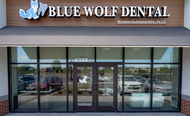 Blue Wolf Dental Sign
